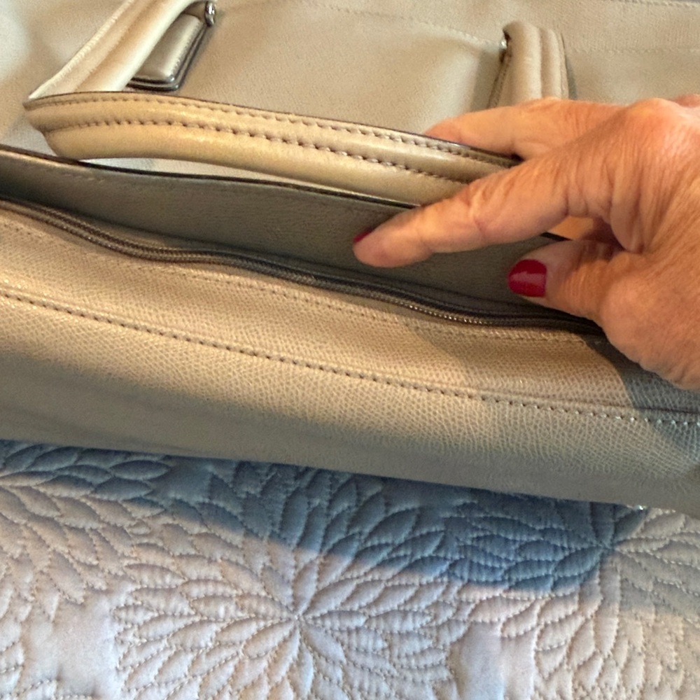 Tumi Taupe Tote Bag with dust cover - Picture 7 of 11